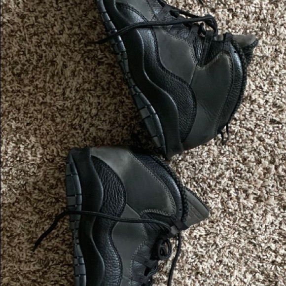 Air Jordan. - Picture 4 of 5